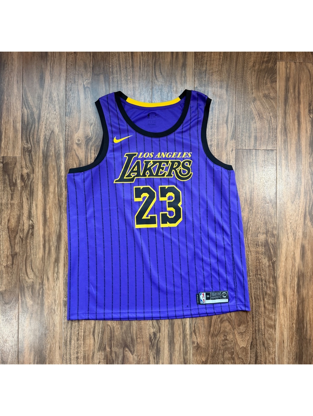 Nike 2018 LeBron James LA Lakers City Edition #23 Swingman Jersey XXL Purple NBA